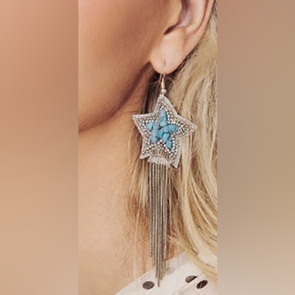 Myra The Loretta Earrings In Sky Silver - Picture 2 of 2